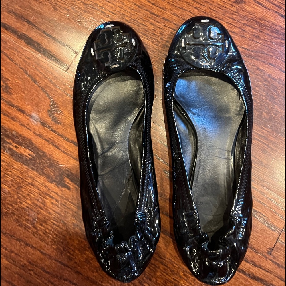 Tory Burch Reva Flat